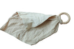 Muslin comforter with brown leaf ring